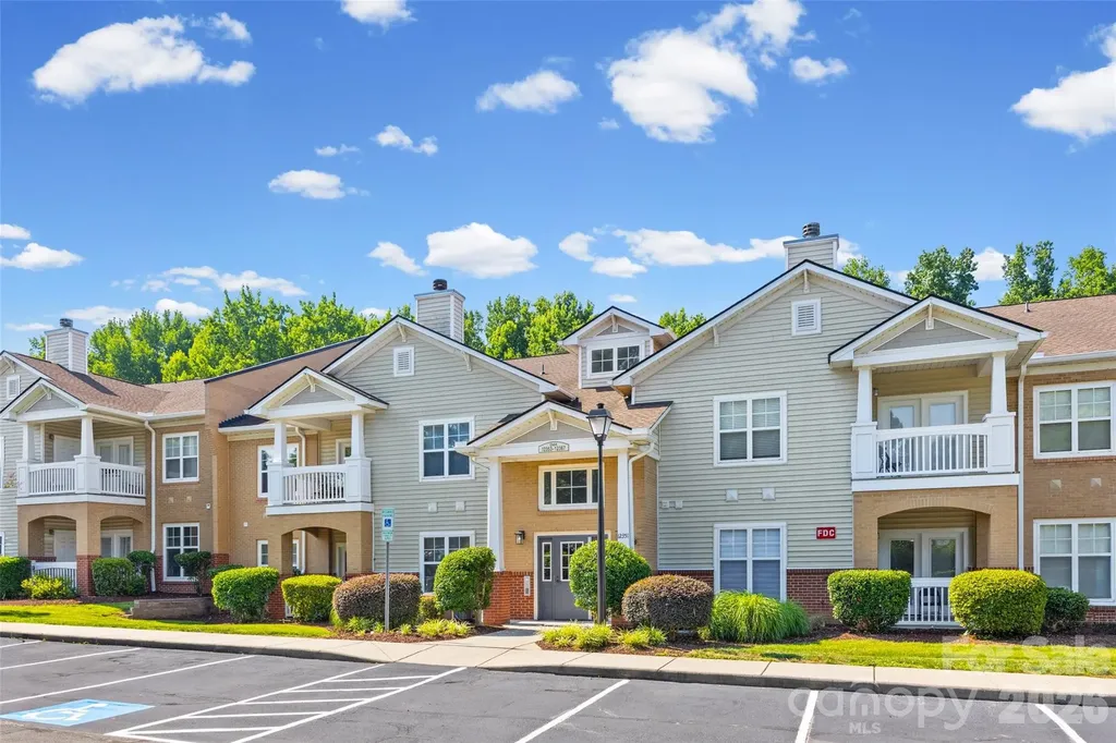 Charlotte NC, 12363 Copper Mountain Boulevard