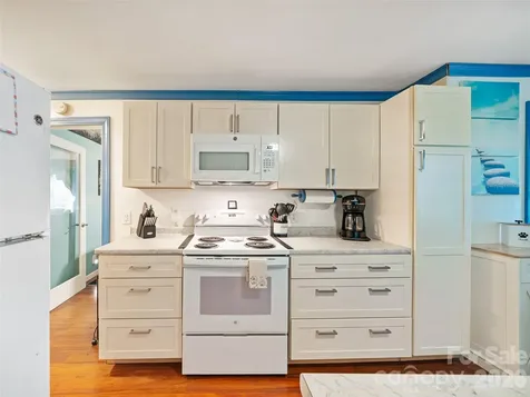 232 Langford Branch Road Burnsville NC 28714