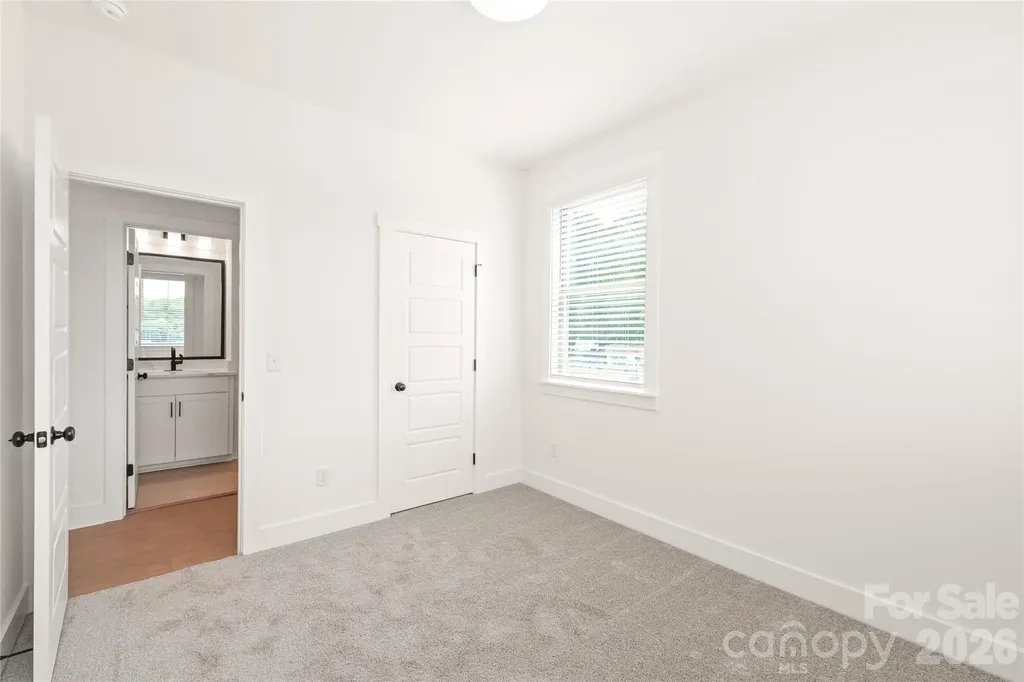 829 Garringer Place Charlotte NC 28208