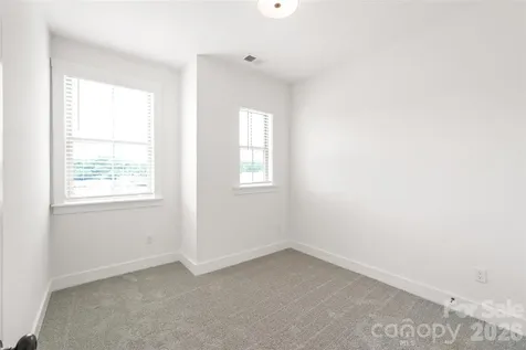 829 Garringer Place Charlotte NC 28208