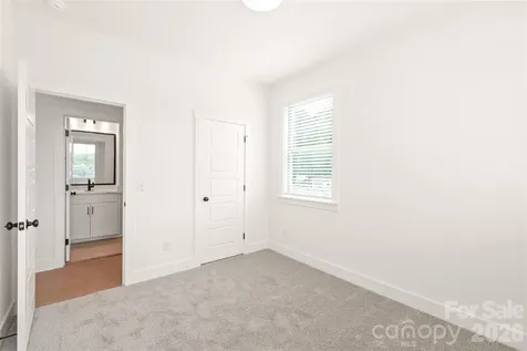 829 Garringer Place Charlotte NC 28208