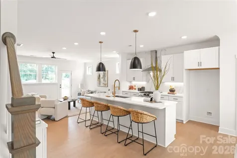 829 Garringer Place Charlotte NC 28208