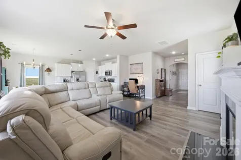 233 Lake George Drive Shelby NC 28152