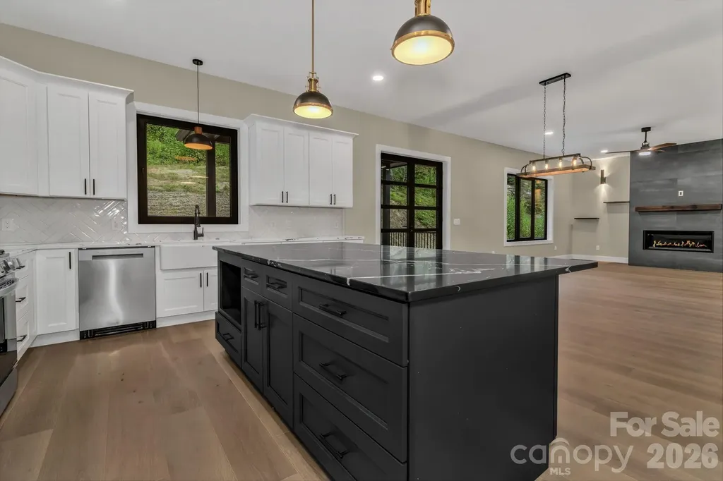 63 Winding Ridge Road Fairview NC 28730