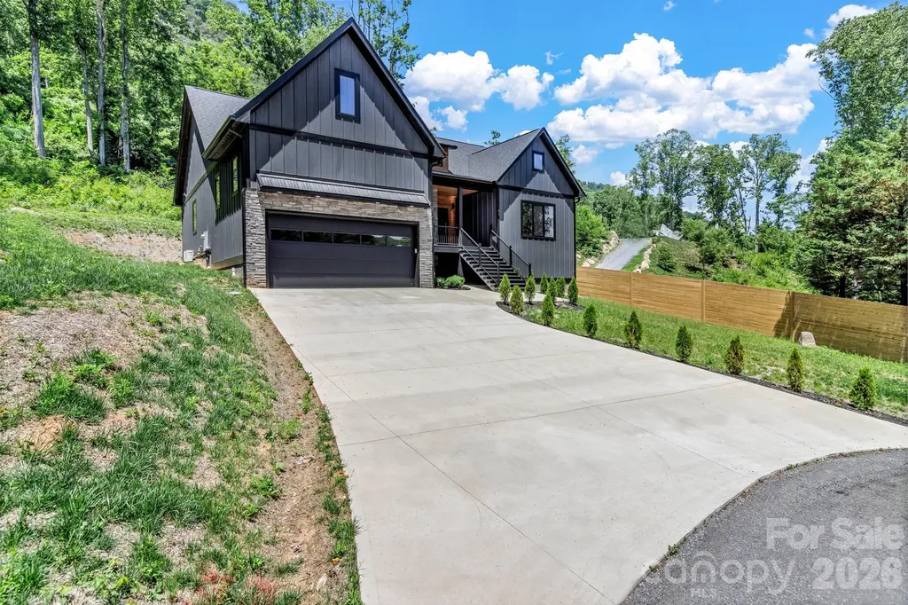 63 Winding Ridge Road Fairview NC 28730