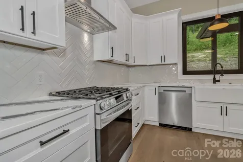 63 Winding Ridge Road Fairview NC 28730