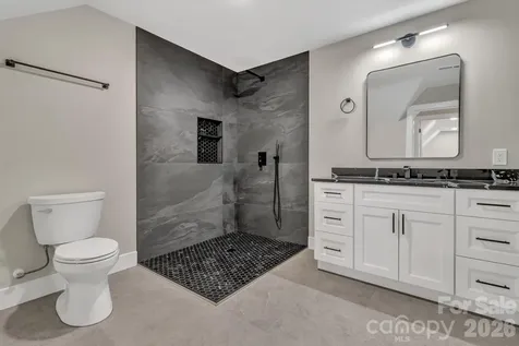 63 Winding Ridge Road Fairview NC 28730