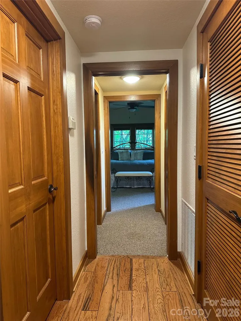 222 Creekside Way Burnsville NC 28714