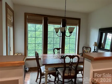 222 Creekside Way Burnsville NC 28714