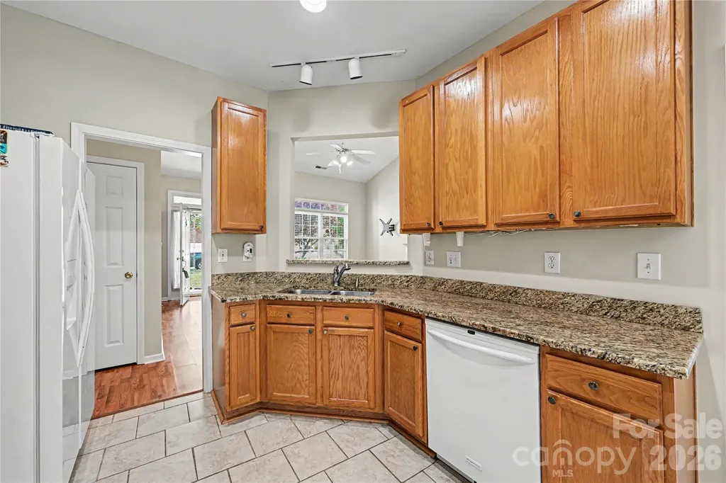 10508 Hellebore Road Charlotte NC 28213