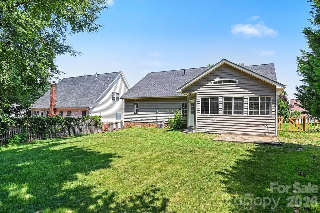 10508 Hellebore Road Charlotte NC 28213