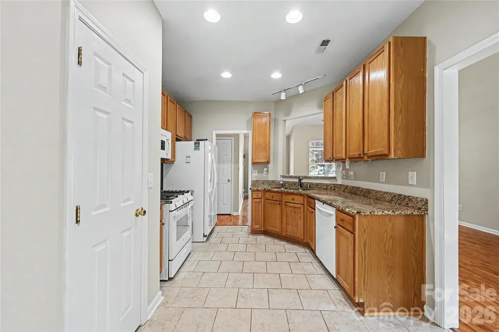 10508 Hellebore Road Charlotte NC 28213