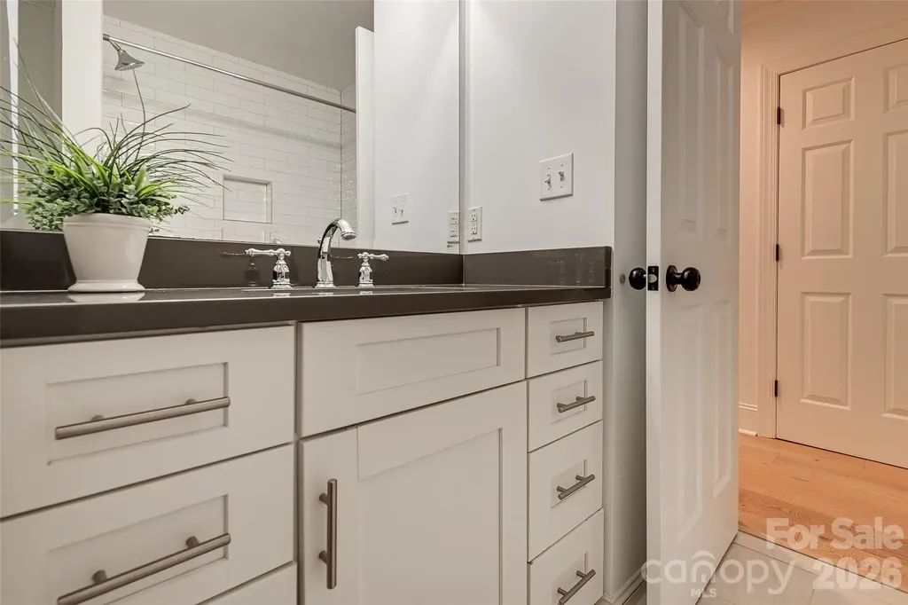 937 Park Slope Drive Charlotte NC 28209