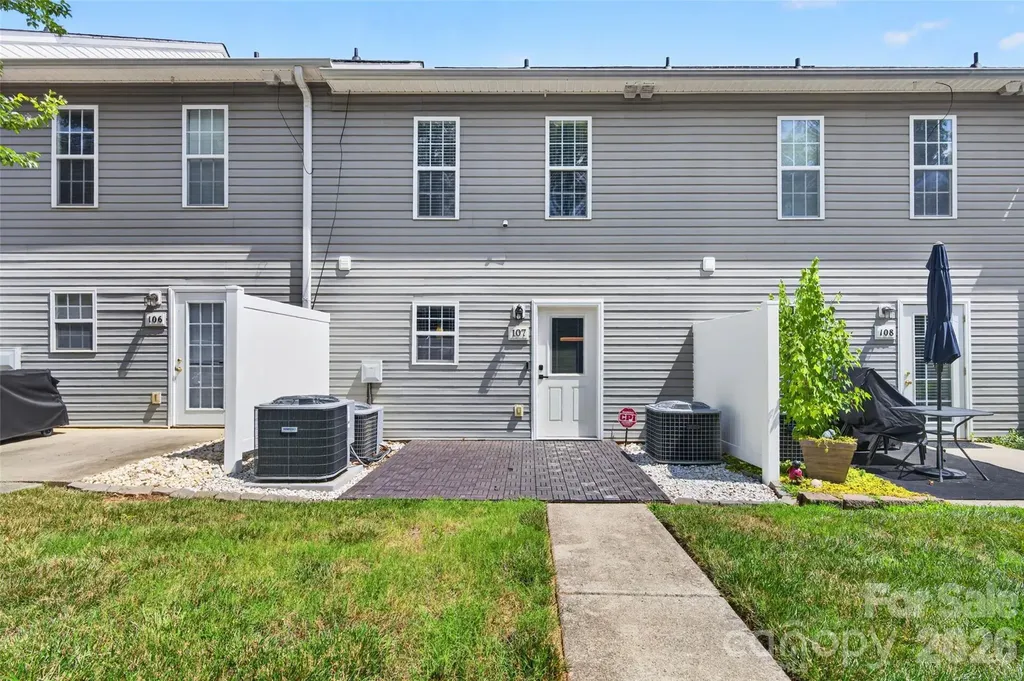 140 Locomotive Lane Mooresville NC 28115