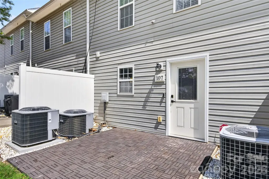 140 Locomotive Lane Mooresville NC 28115