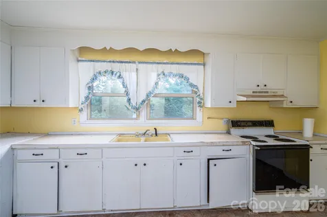 455 Huffman Road Blacksburg SC 29702