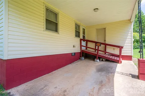 455 Huffman Road Blacksburg SC 29702