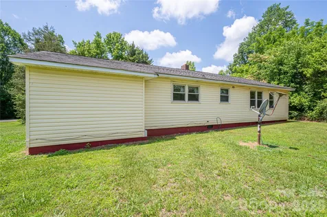 455 Huffman Road Blacksburg SC 29702