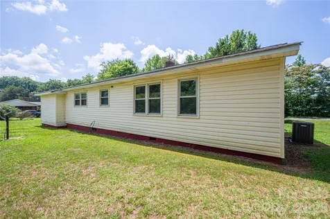 455 Huffman Road Blacksburg SC 29702