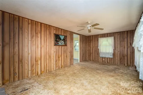 455 Huffman Road Blacksburg SC 29702