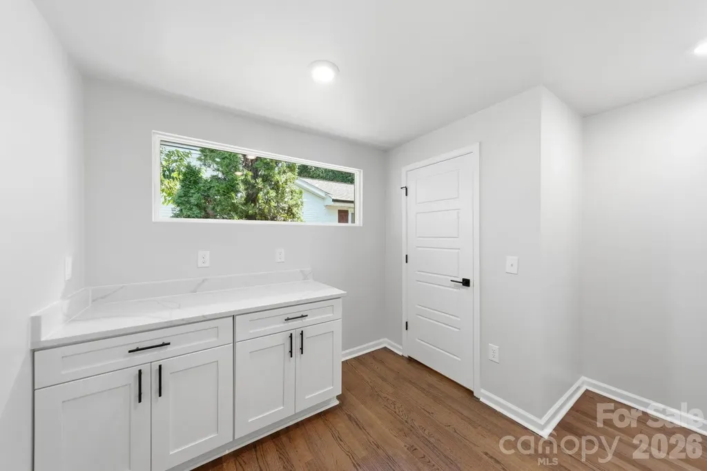 4919 Seacroft Road Charlotte NC 28210