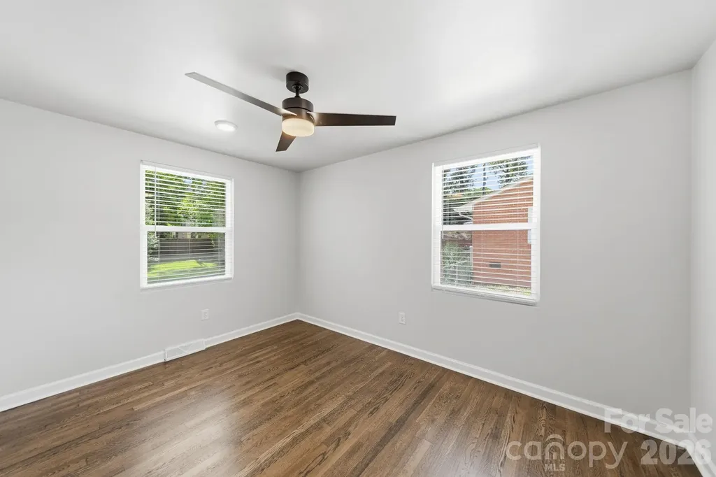 4919 Seacroft Road Charlotte NC 28210