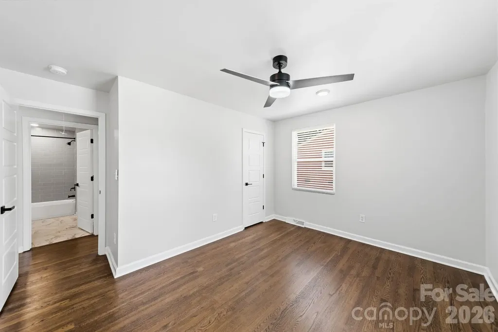 4919 Seacroft Road Charlotte NC 28210
