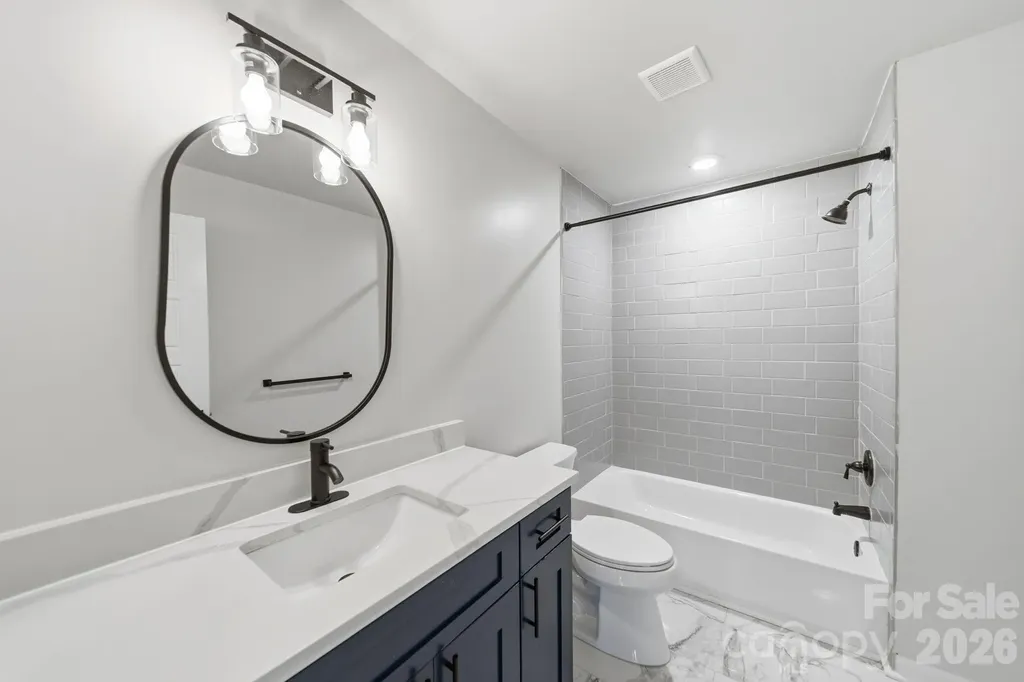 4919 Seacroft Road Charlotte NC 28210