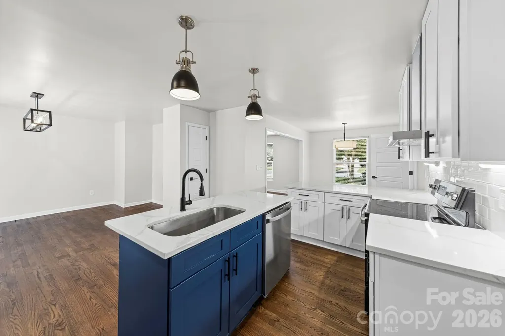 4919 Seacroft Road Charlotte NC 28210