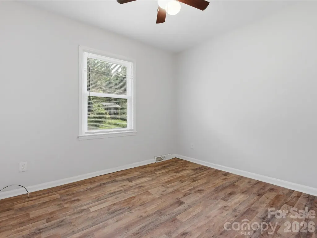 622 Dunbrook Lane Charlotte NC 28217