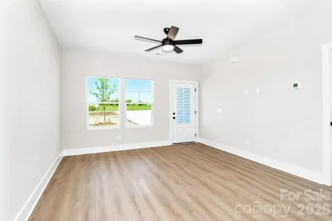103 Sixth Avenue SE Hildebran NC 28602