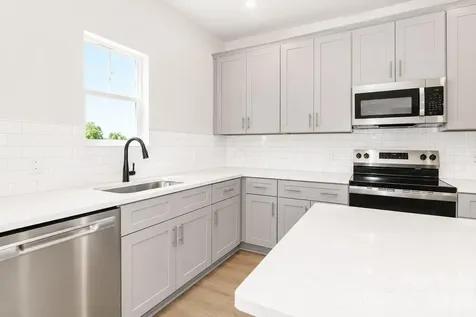 103 Sixth Avenue SE Hildebran NC 28602