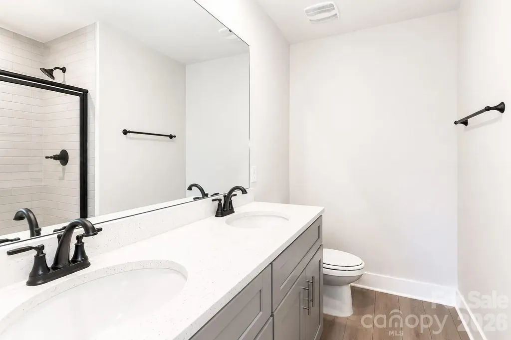 102 Sixth Avenue SE Hildebran NC 28602