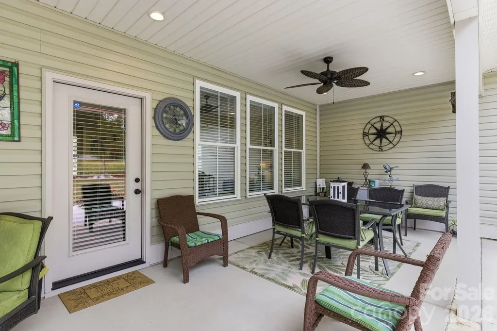 207 Wynnfall Drive Lexington NC 27295