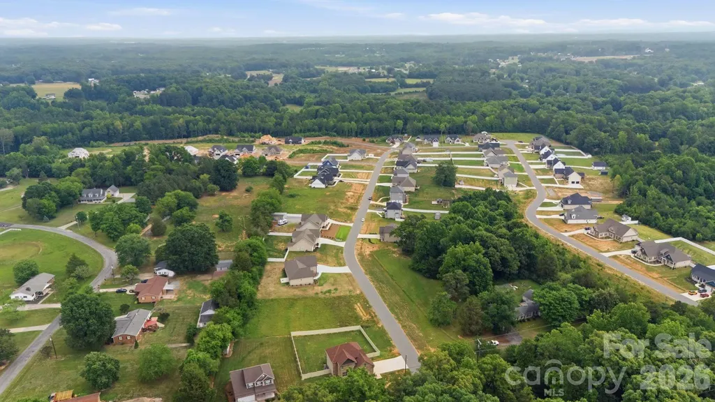 207 Wynnfall Drive Lexington NC 27295