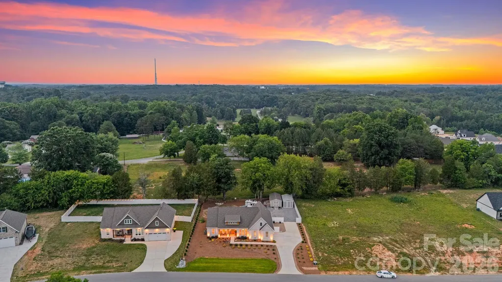 207 Wynnfall Drive Lexington NC 27295