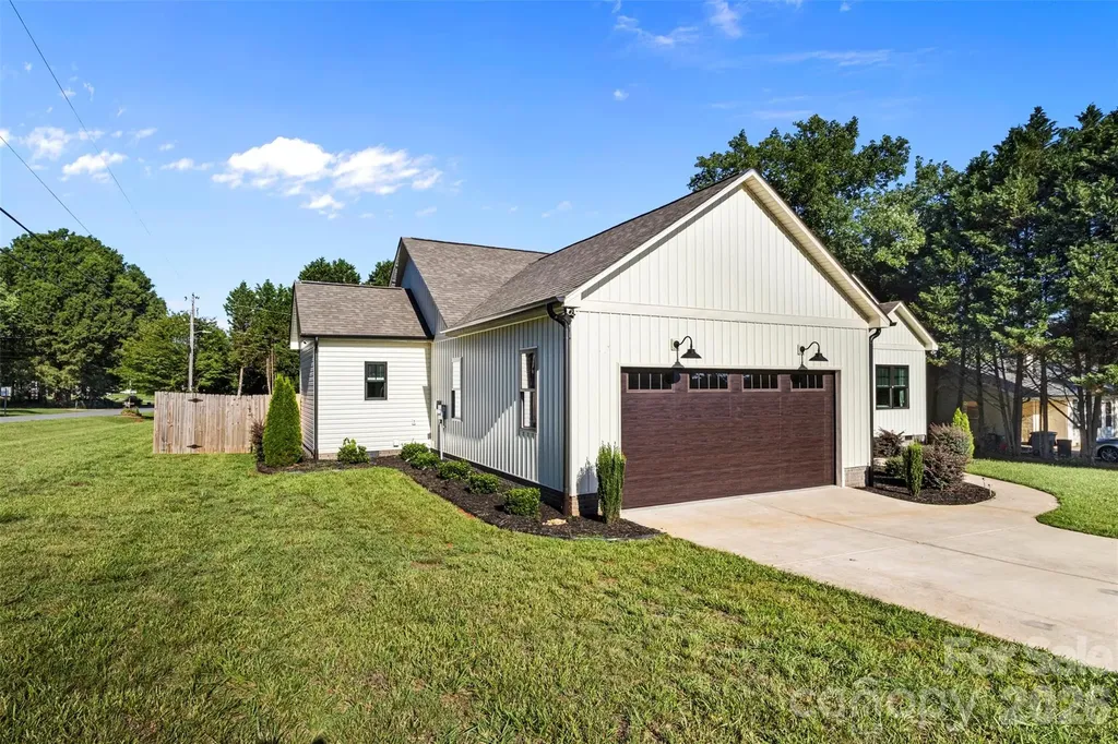 2616 Teague Street Lincolnton NC 28092