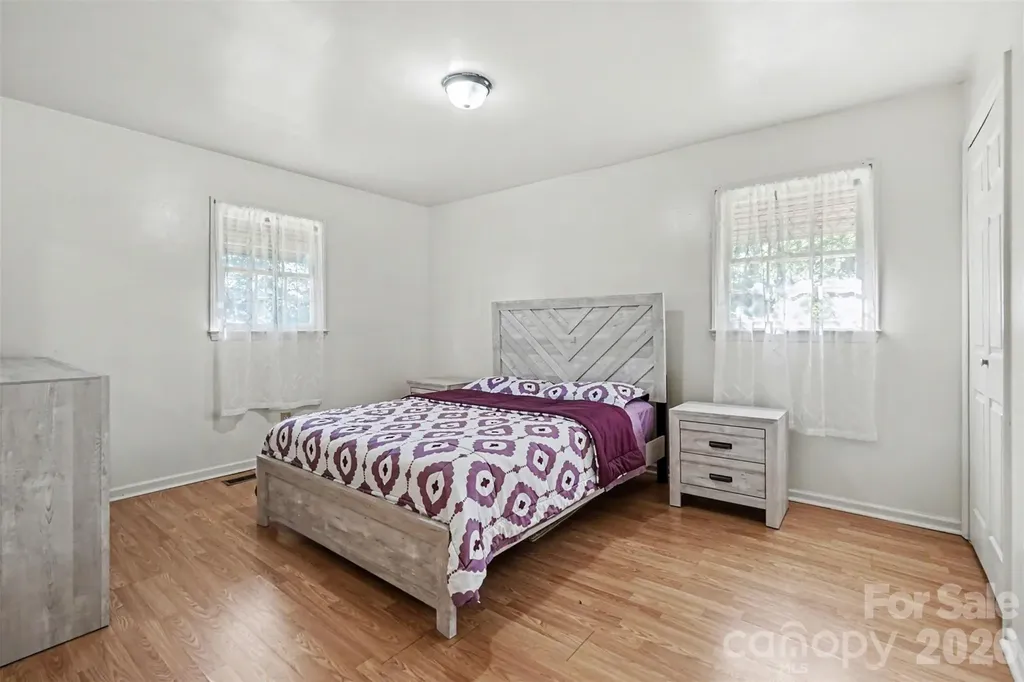 308 N Carpenter Street Kings Mountain NC 28086