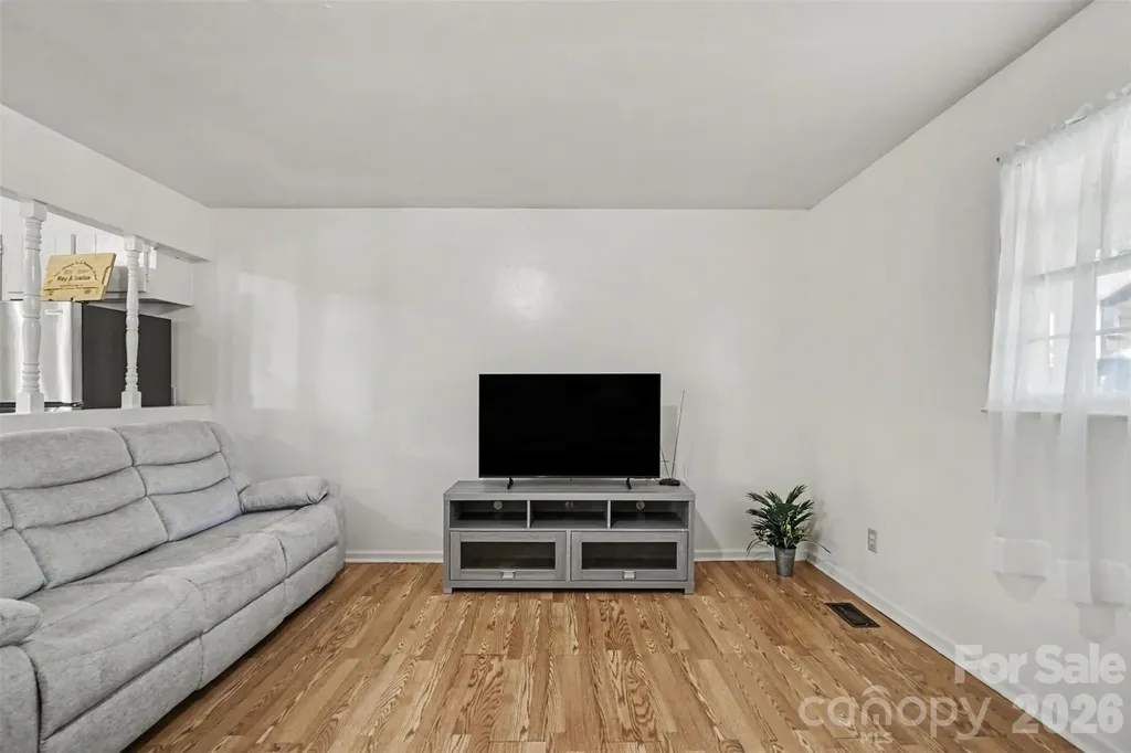 308 N Carpenter Street Kings Mountain NC 28086