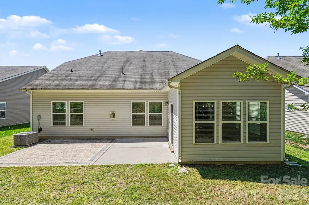 204 Paradise Hills Circle Mooresville NC 28115
