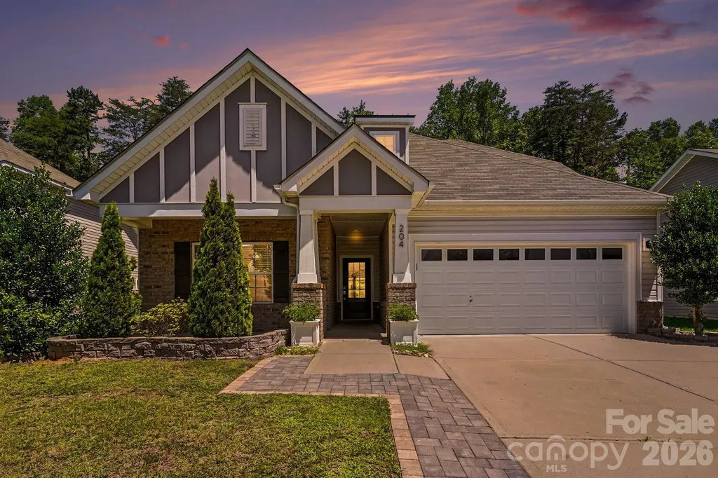 204 Paradise Hills Circle Mooresville NC 28115