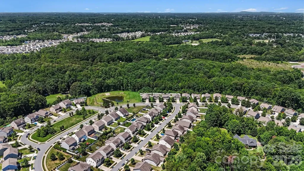 204 Paradise Hills Circle Mooresville NC 28115