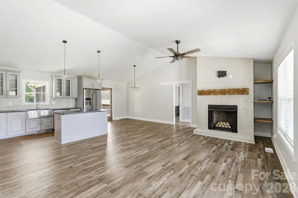 169 Old Brushy Drive Lexington NC 27292