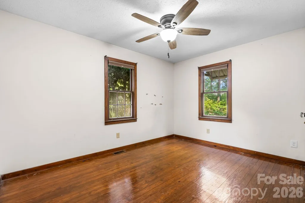 3466 Dry Ponds Road Granite Falls NC 28630
