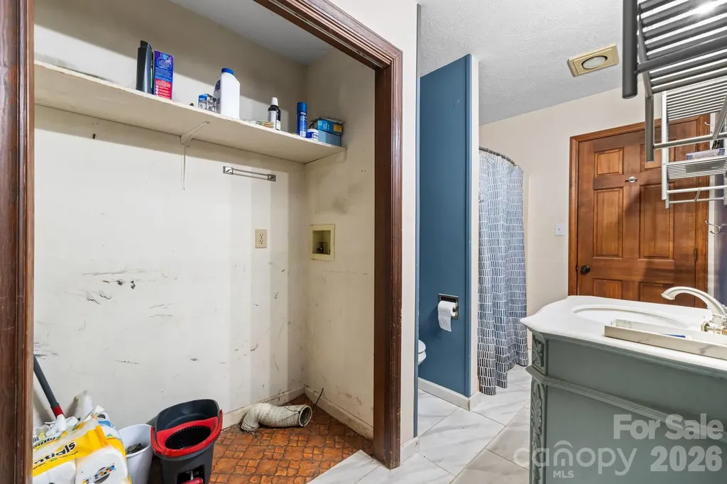 3466 Dry Ponds Road Granite Falls NC 28630