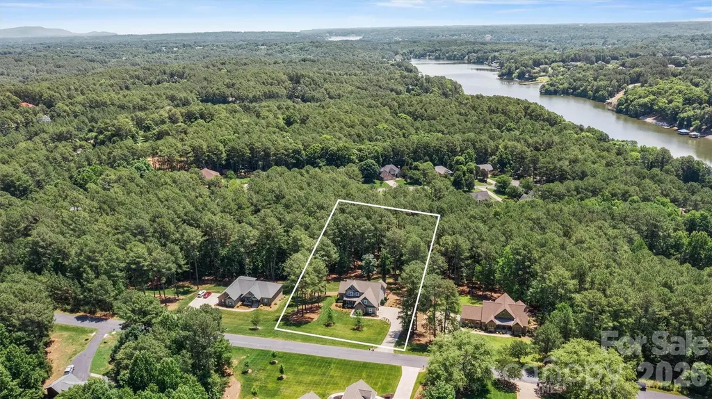 4975 Harbor View Drive W Granite Falls NC 28630