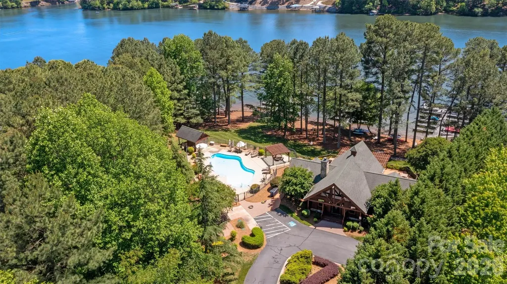 4975 Harbor View Drive W Granite Falls NC 28630
