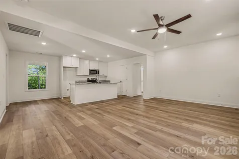 160 Parris Road Blacksburg SC 29702