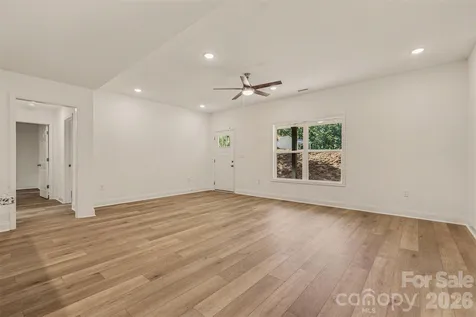 160 Parris Road Blacksburg SC 29702