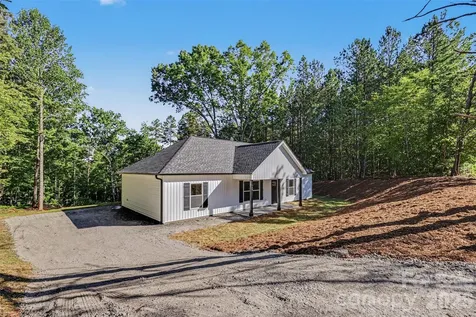 160 Parris Road Blacksburg SC 29702